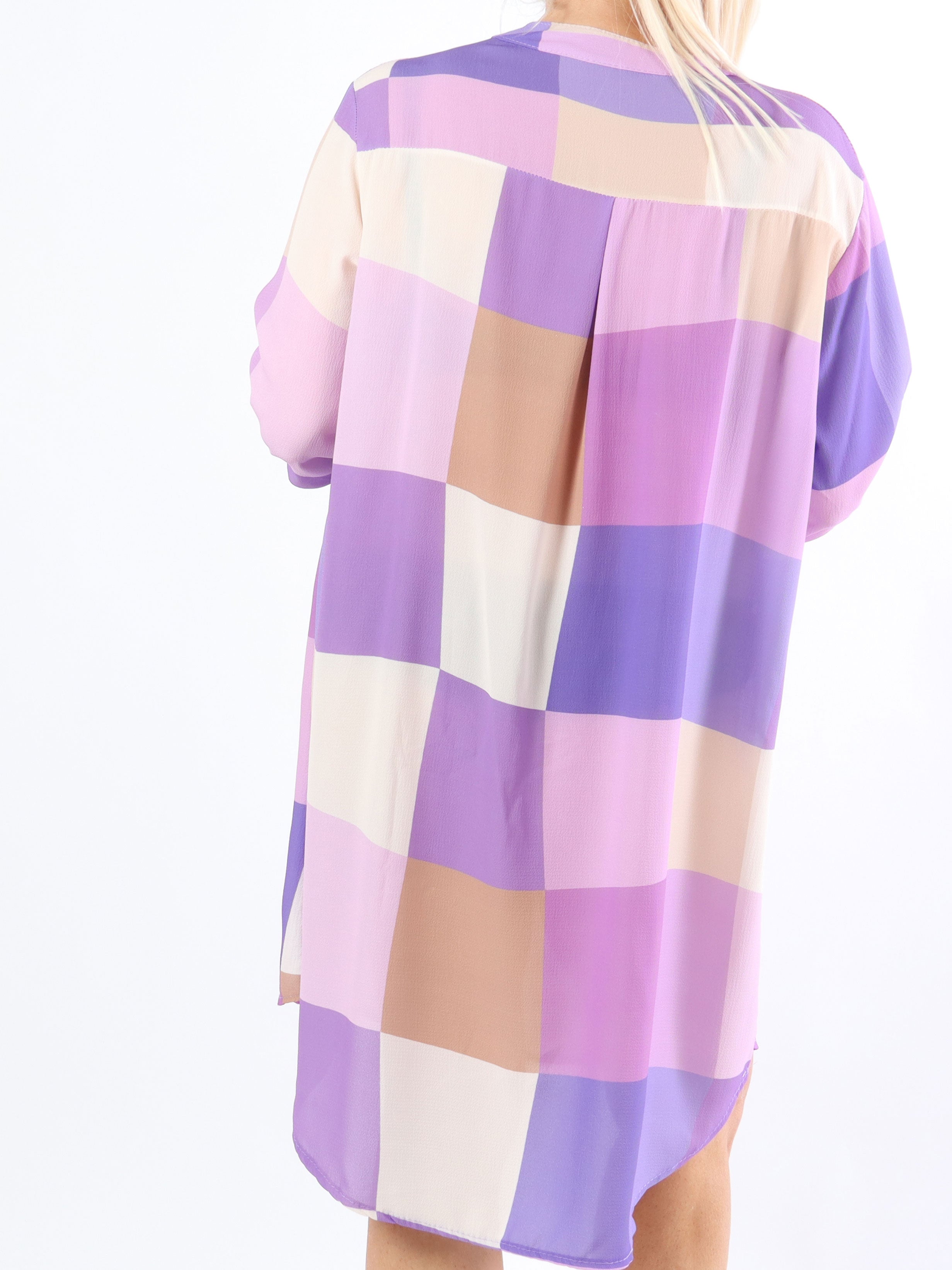 Vanesa Dress Check - Lätt och luftig plus size klänning